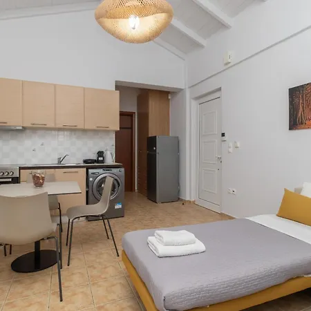 Lagouvardos Apartment