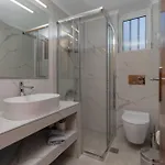 Lagouvardos Apartment