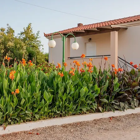 Lagouvardos Apartment