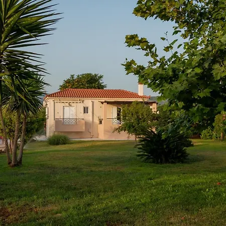 Lagouvardos Διαμέρισμα *