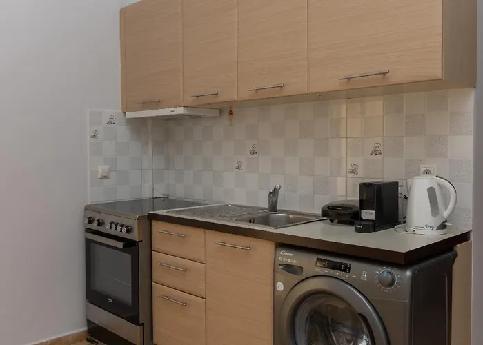 Apartment Lagouvardos *