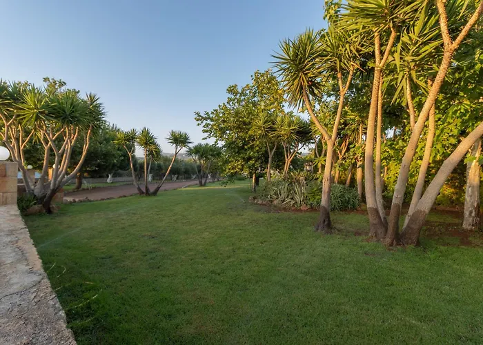 Lagouvardos Apartment *