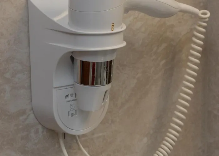 Lagouvardos * Marathopoli